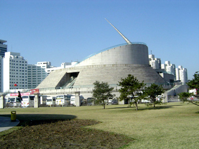 <b>北京中华世纪坛</b>